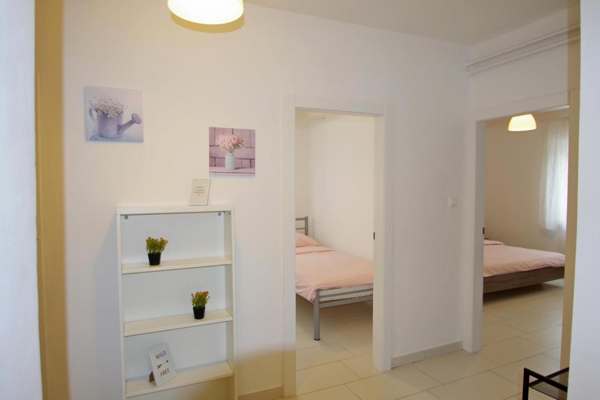Apartments Nikolina Rakalj Bagian luar foto